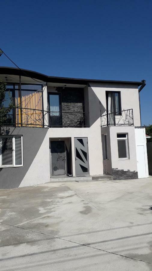 Guesthouse Kado 트빌리시 외부 사진